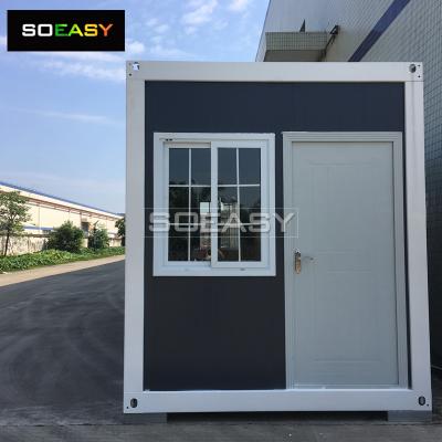 la stanza di isolamento della casa container realizzata da una casa container flat pack è dotata di tetto completo e prezzo basso di base