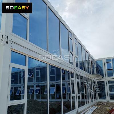 Cina Case prefabbricate Flat Pack Container House e Container Office Casa prefabbricata con vetro
