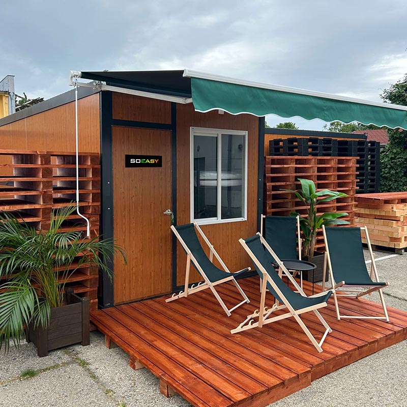 Casa container pieghevole per il festival musicale slovacco